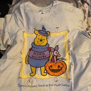 🍯 Winnie the Pooh 🐝 and Piglet 🐷 Halloween boxy tee shirt SMALL